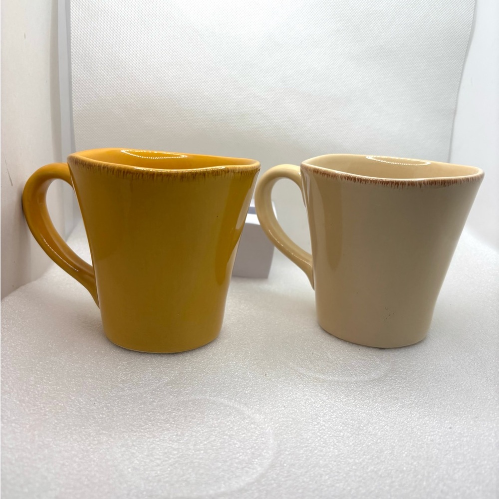 Set Of 2 Vintage PIER 1 ELEMENTAL Rustic Yellow & Beige Farmhouse Mug Cup